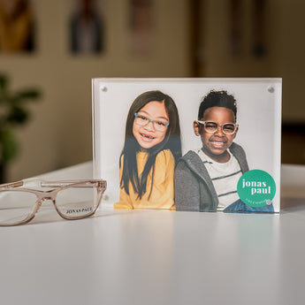 5 x 7 Free Standing Acrylic Block